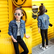 Áo khoác denim nữ mùa thu 2019 mới Hàn Quốc phiên bản 12-15 tuổi big boy nước ngoài thời trang giản dị áo sơ mi thủy triều - Áo khoác