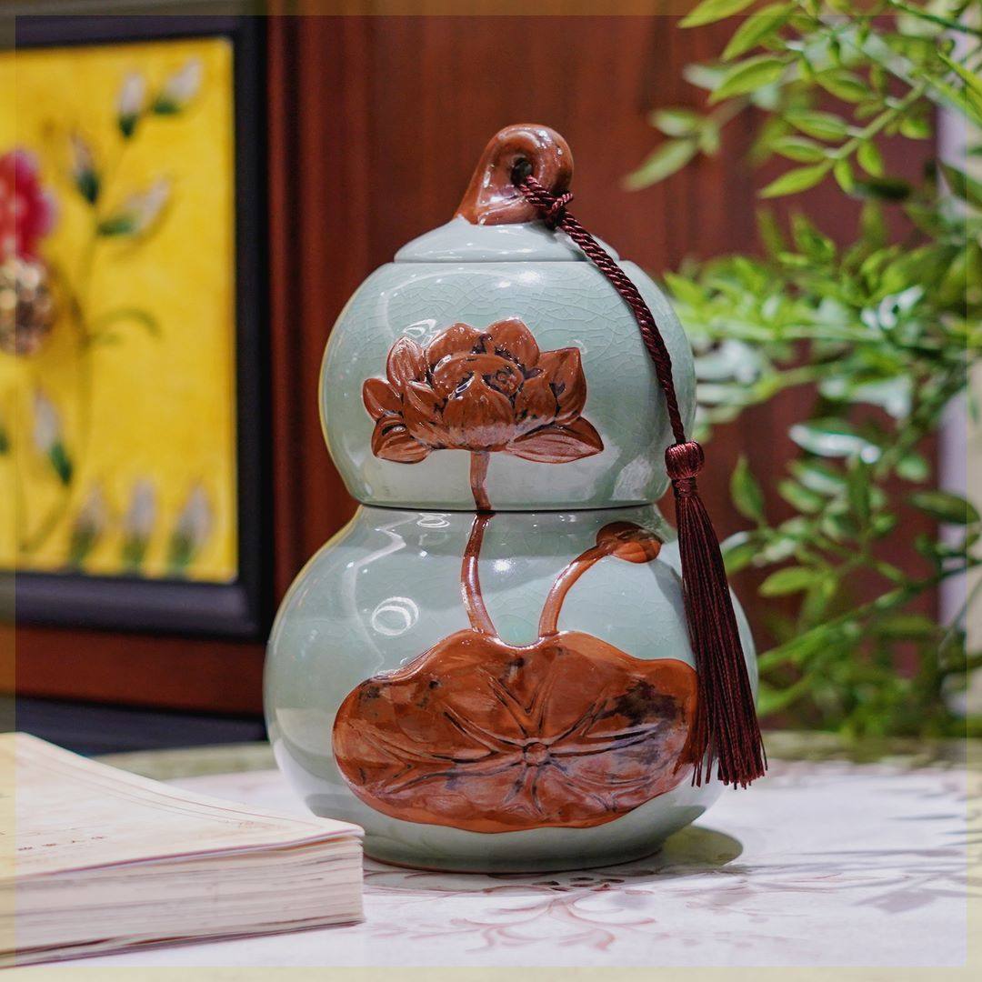 Gokiln storage Chinese hyacinth tea leaf jar ceramic sealing tank large double layer Puer tea box half catty storage tank-Taobao