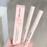 Тени для век укладывают шелковое слово и макияж с ручкой матт E