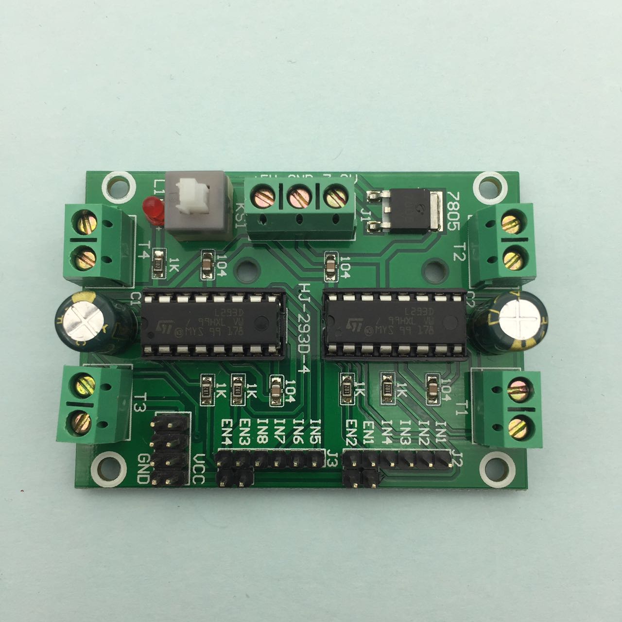 Four-wheel drive smart car driver L293D smart car driver module H-bridge DC motor driver board