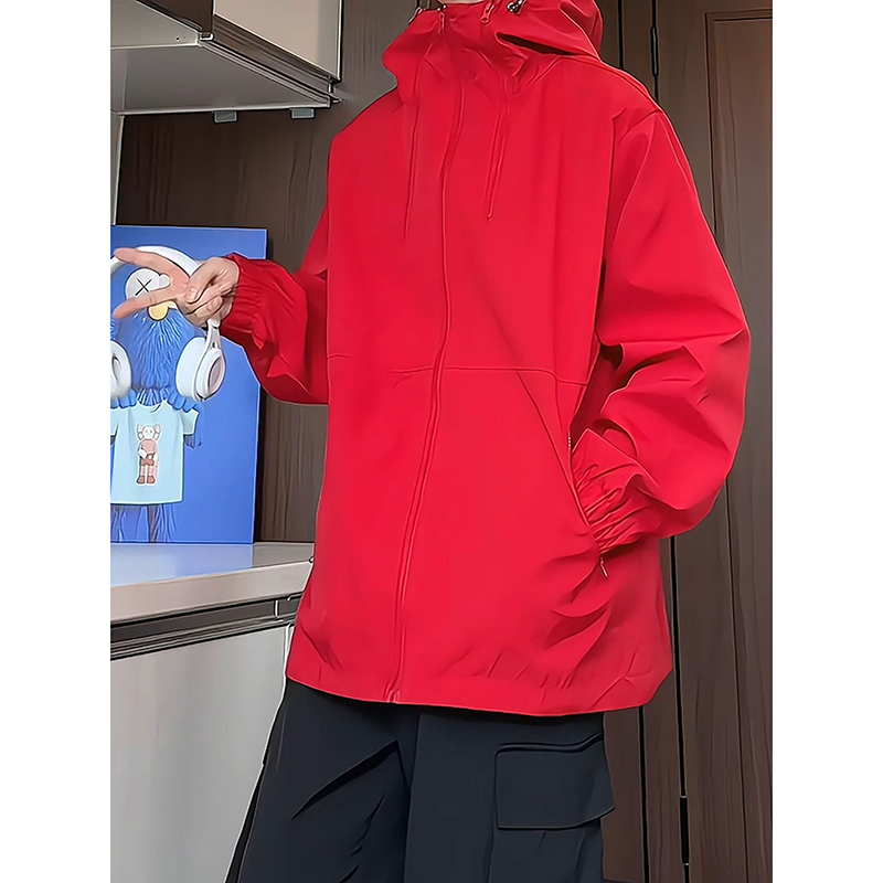 Red Three-Proof Softshell Jacket for Men, Autumn American-Style Functional Workwear, Windproof and Waterproof Outdoor Mountaineering Jacket