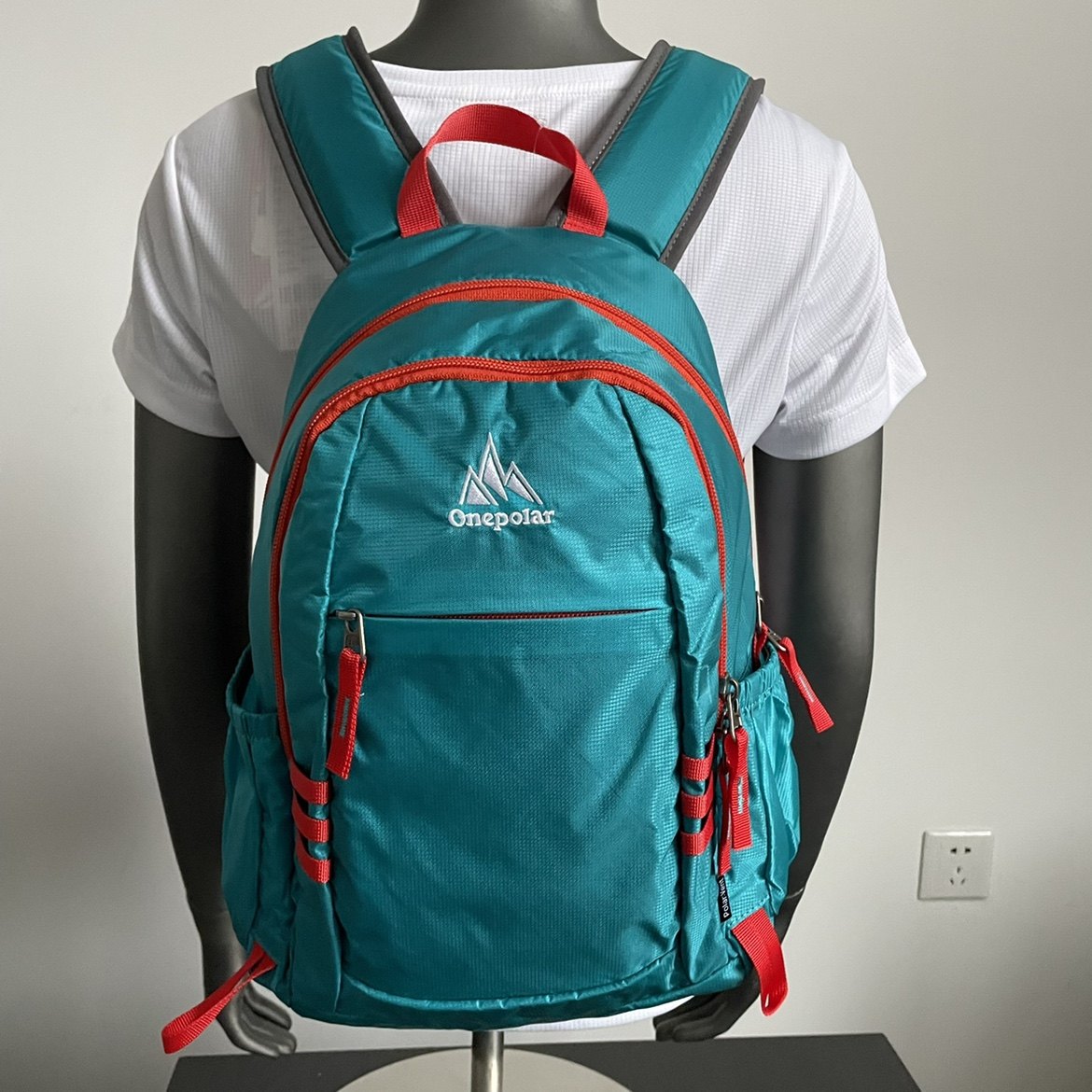 Polar outdoor leisure travel mountaineering shoulder bag men and women super light waterproof children student schoolbag 1960 fashion