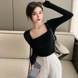 2021秋装新款方领百搭修身显瘦短款设计感假两件长袖打底衫上衣女