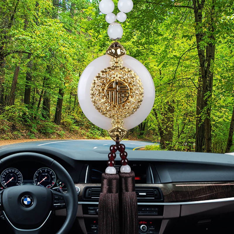 Car pendant in car pendant accessories for men's ornament Women in car pendant hanging ornament