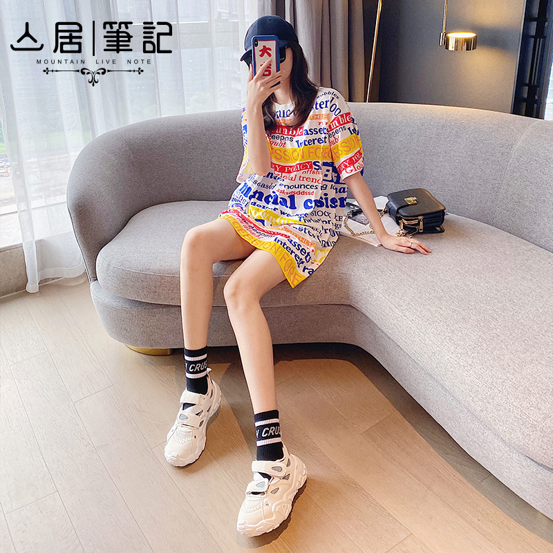 Mountain Home Notes Net Red Sox Children Superfire ins Chains Chauffins Socks Tide Sign Sports Wind Street College Funnale Spring