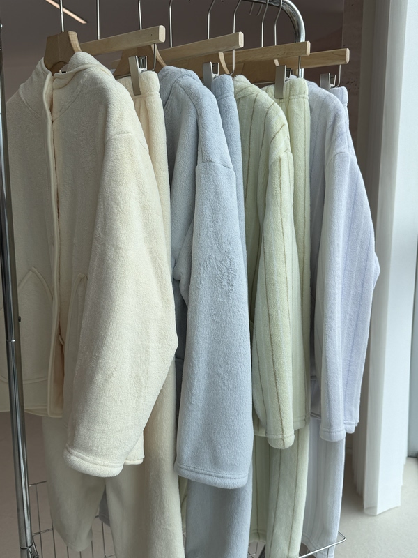 Baibai【Self-Healing】Flannel Home Wear Soft and Lightweight Loose Fit Loungewear Set Hooded Set Baibai【Self-Healing】Flannel Home Wear Soft and Lightweight Loose Fit Loungewear Set Hooded Set