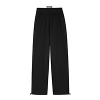 Черная маленькая модель плюс бархат