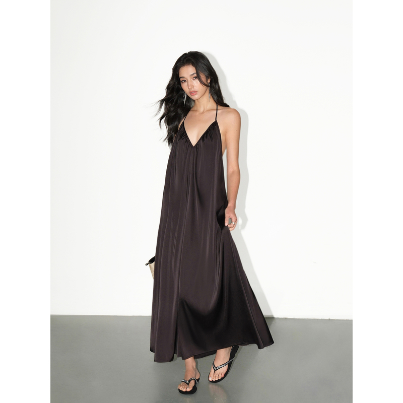Neva Hu Lake Shimmer Deep V-Neck Satin Halter Strap Dress Women's Vacation Style Backless Loose Long Dress