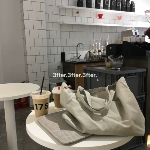 Осень серый/ недавний любимый серый серый плеч