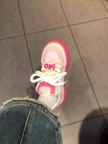 I put on my sweet girl’s rare rose red color on my feet. DIY accessories