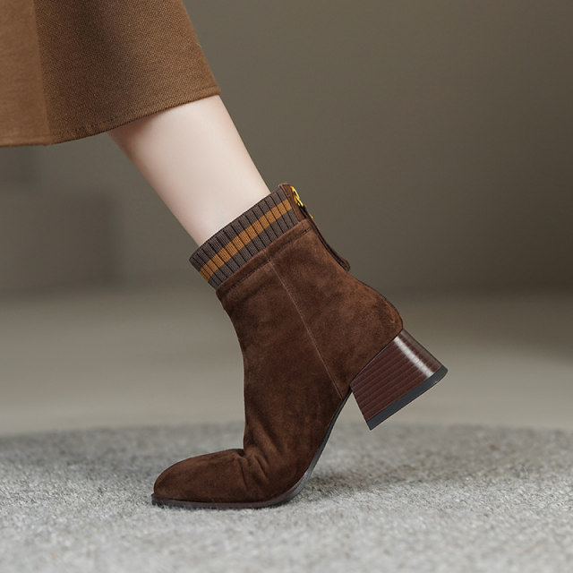 Retro style ~ leather square toe chunky heel back zipper boots women's autumn and winter new commuter knitted stitching high-heeled ankle boots