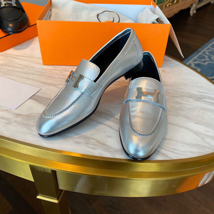Silver LeatherOriginal factory H buckle Flat bottom Retro Britain Women's Shoes h Carrefour shoes genuine leather Single shoes Versatile Casual shoes tassels Small leather shoes