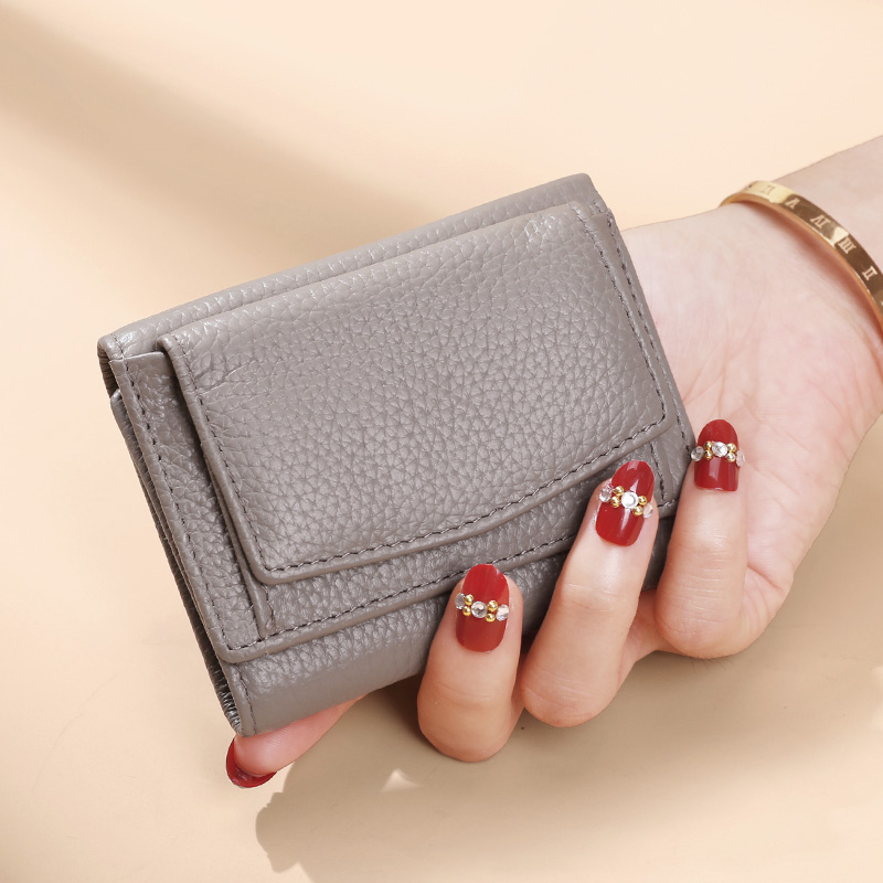 Genuine leather slim deposit zero money bag 2022 new card bag women style small coins zero money bag delicate Jane about three fold wallet