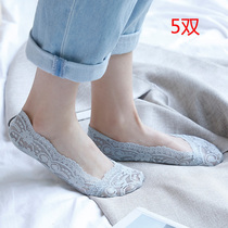 Lace socks ladies boat socks cotton spring and summer thin shallow invisible socks Korea cute silicone non-slip socks