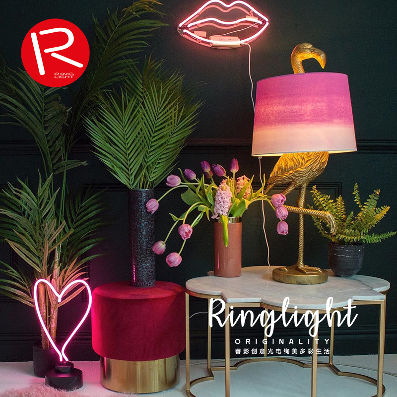 Ins explosion red heart-shaped handmade pure glass tube neon mood atmosphere live broadcast net red girl heart