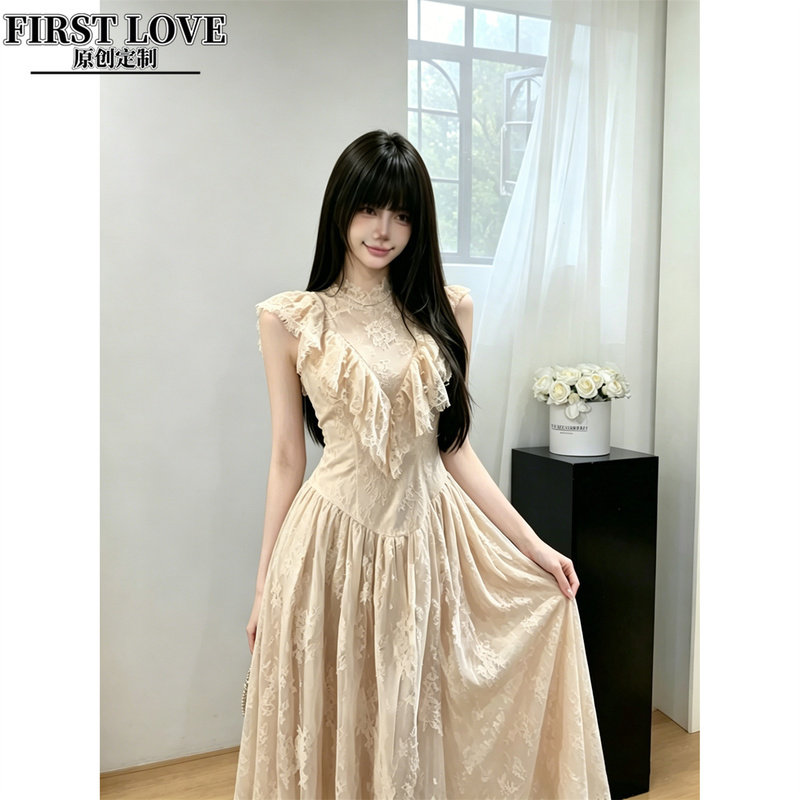 French-Style Elegant Lady's Jacquard Lace Flared Dress for Women, Summer Outing, Waist-Cinching Long Dress