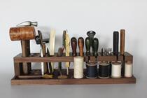 Solid Wood leather tool rack with narrow base of thread axis (original wooden line Craft)