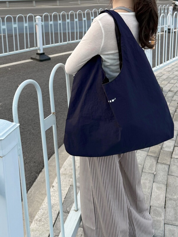 Letter Print Casual Tote Bag Large Shopping Bag 2026 Simple Korean Style Shoulder Bag ins Versatile Canvas Women's Bag