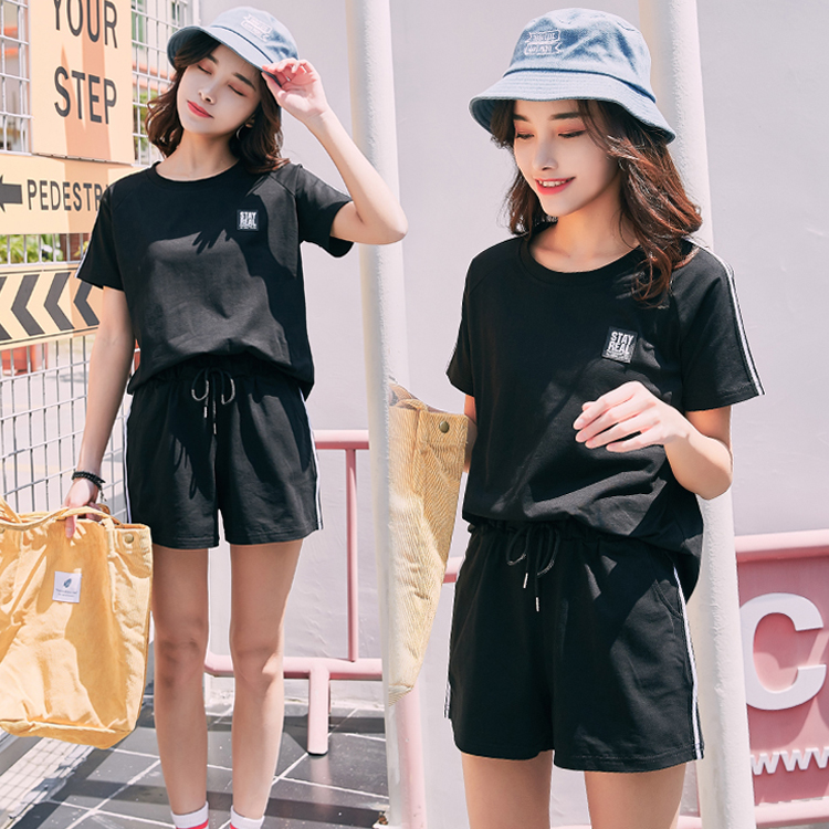 Tinh khiết La Cảng quần short gió 2020 mùa hè mới thể thao ngắn tay T-shirt của phụ nữ hai mảnh bộ của phụ nữ thiết retro phụ nữ sang trọng