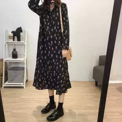 With a coat long skirt women's autumn clothes 2019 new early autumn cold long version over the knee floral dress inside
