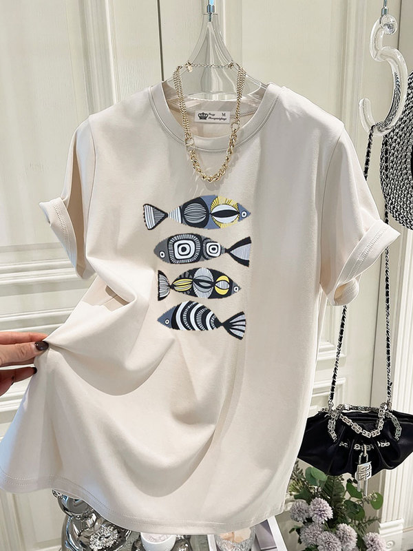2026 New Summer American Retro Style Small Fish Print Cotton Oversized Loose Short-Sleeve T-Shirt for Women, Mid-Length to Cover the Hips 2026 New Summer American Retro Style Small Fish Print Cotton Oversized Loose Short-Sleeve T-Shirt for Women, Mid-Length to Cover the Hips