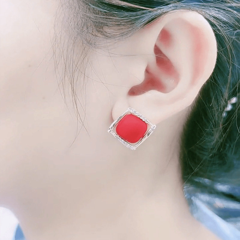 Japanese Premium New 925 Silver Needle Versatile Red Square Stud Earrings Autumn Personality Diamond-Studded Light Luxury High-End Earrings