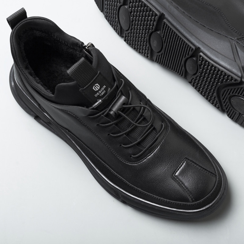 Men's winter plus velvet cotton shoes genuine leather warm casual leather shoes European station slip on lazy shoes Korean style trendy shoes