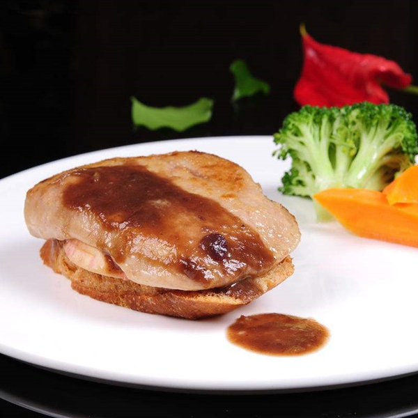 龙富港 A级 鲜冻法式鹅肝切片 500g 天猫优惠券折后¥113包邮(¥128-15) 送黄油、草莓酱 龙富港 A级 鲜冻法式鹅肝切片 500g 天猫优惠券折后¥113包邮(¥128-15) 送黄油、草莓酱