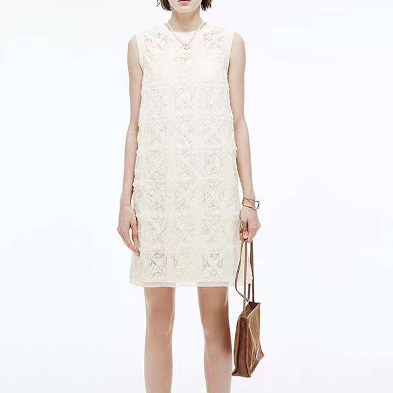 Same Style as in the Mall, Straight-Cut French-Style Sleeveless Lace Dress for Women, White Hollow-Out A-Line Tank Dress, Elegant and Slimming Same Style as in the Mall, Straight-Cut French-Style Sleeveless Lace Dress for Women, White Hollow-Out A-Line Tank Dress, Elegant and Slimming
