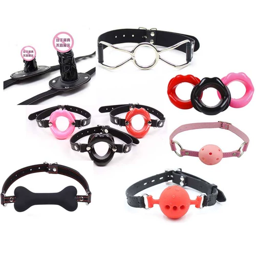 Женщина -рабыни тренировки SM игрушечные пытки, рот Jiajia Мужчины и женщины с собачьи костями, принудили рот во рту во рту