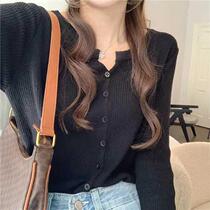 漫婕雅秋冬V领针织衫女薄款长袖纯色短款外搭修身毛衣开衫外套女