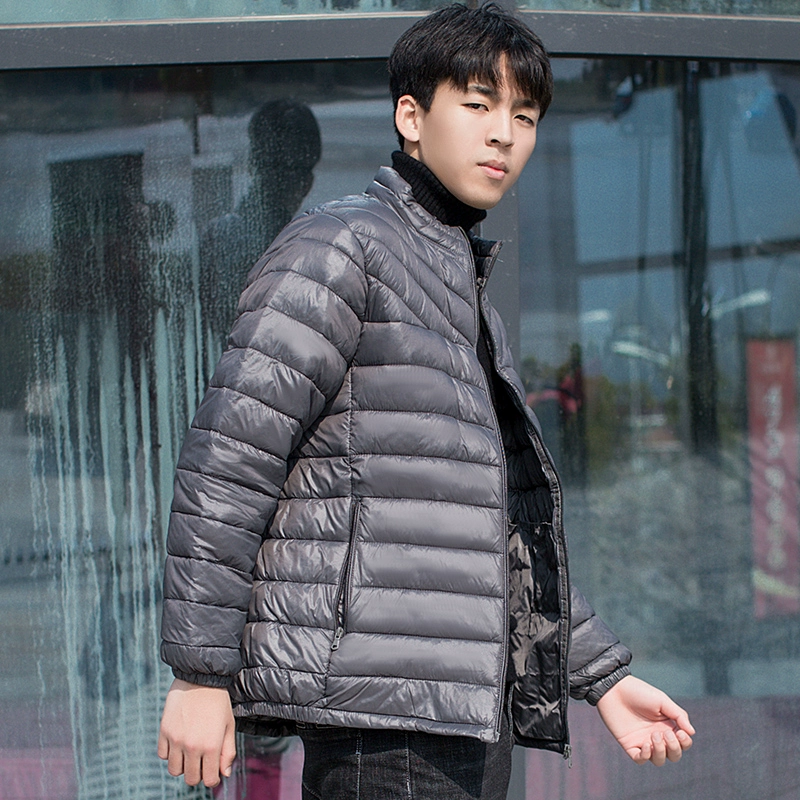 Áo khoác nam ngắn có đệm bông cổ đứng ôm vừa vặn vào mùa đông Áo khoác cotton dày nhẹ dành cho nam giới siêu mỏng nhẹ kích thước lớn vào mùa đông - Bông