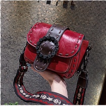 Small bag women crossbody 2020 New Tide red retro fashion shoulder bag senior sense pop bag leather Women bag