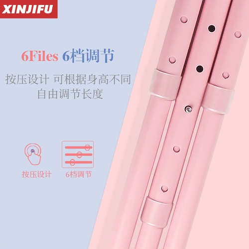 Одно -слова Horizontal Fork Открывает аттестат на тазобедренном артефакте, лежащий на связке лягушки и растягивает расщепленное танцевальное оборудование