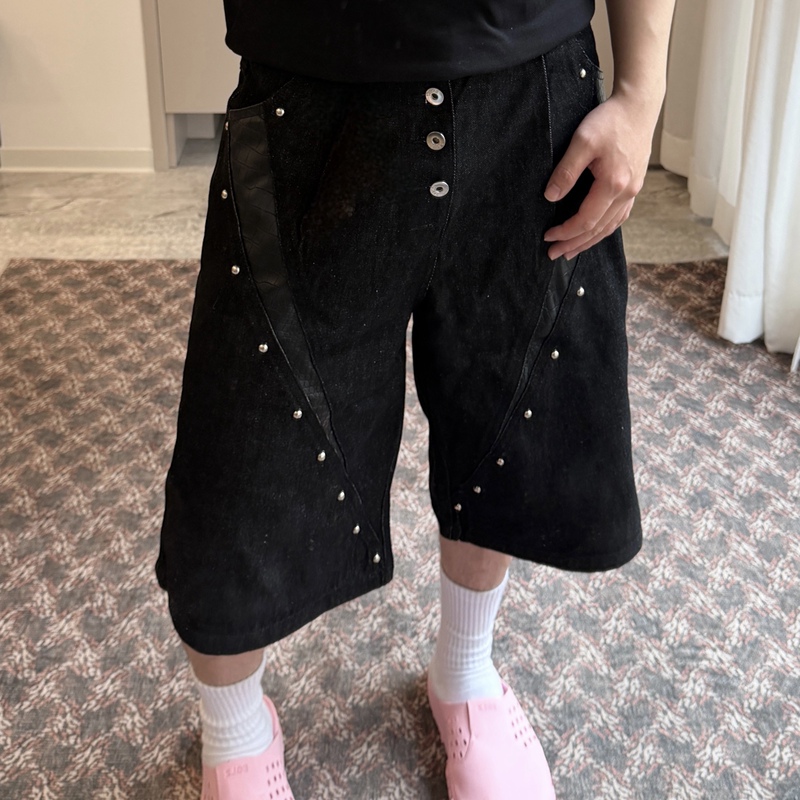 Yoelrey American Retro Python-Patterned Leather Patchwork Studded Denim Capri Pants Loose Wide-Leg Shorts for Men and Women