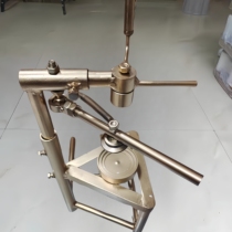 New Mao type bottle sealing machine sauce wine bottle cap manual sealing machine height adjustable edge locking no wound capping machine