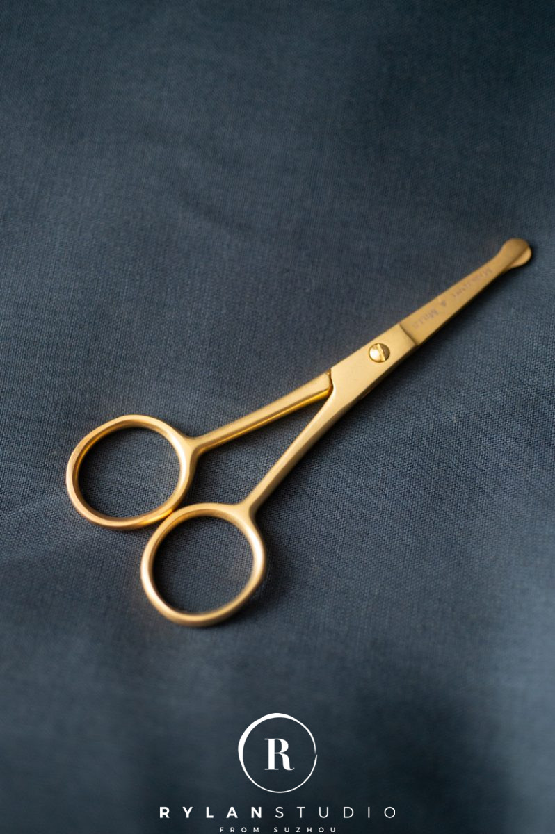 British MerchantMills SHORT BLADE Safety Gold Scissors