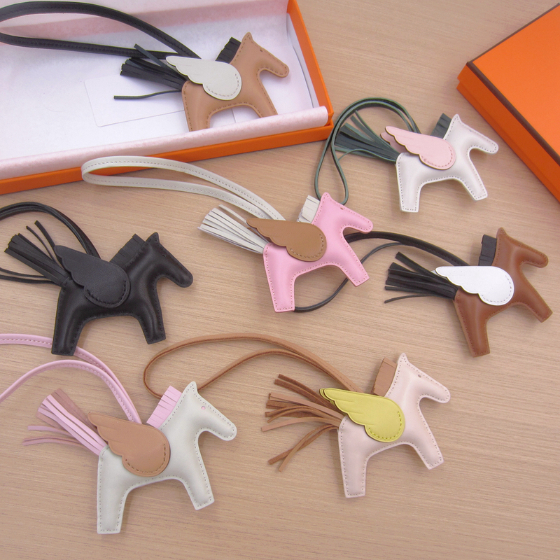 Suitable for Hermès Bags, Small Pegasus Pendant, Horse-Themed Small Horse Ornament, Sheepskin Handmade Car Hanging Keychain