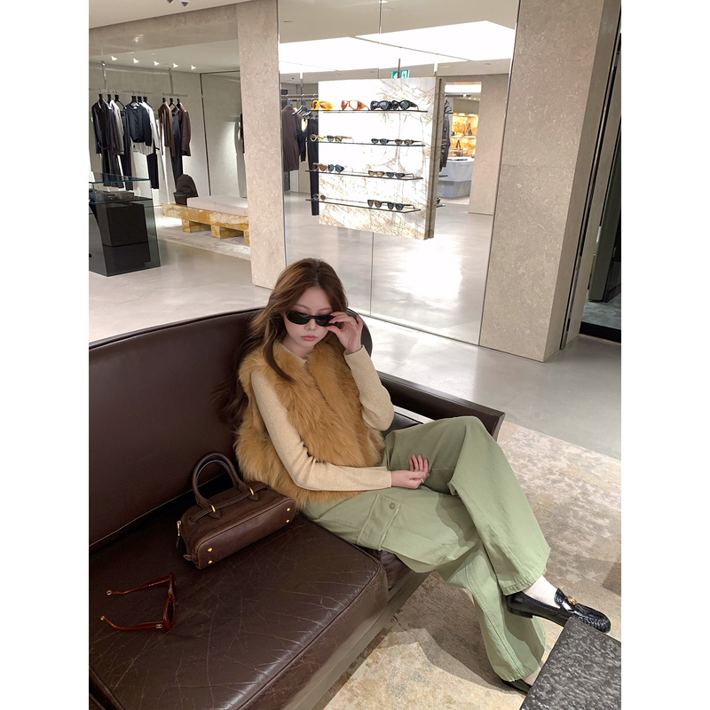 Realzz Zhangzhang Fashionable Beibei Exclusive Design Light Gold Camel Fox Fur Vest Short Fur Coat