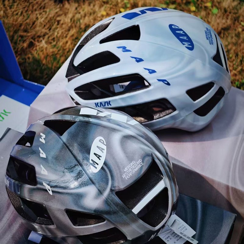 Italian Kask Protone Icon Pudongi Cycling Helmet Paul Smith Limited Edition Maap