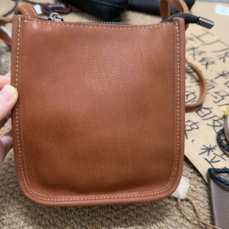Factory Surplus Genuine Leather Top-Grain Cowhide Vintage Single-Shoulder Crossbody Summer Simple Fashion Versatile Small Crossbody Bag Phone Bag