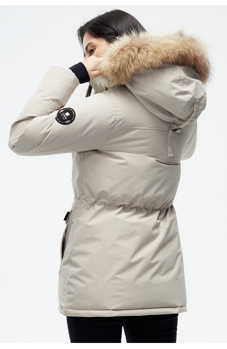 君羽 800蓬210克90%鹅绒 防风防雪 女大毛领中长款羽绒服 可抗-30℃ 图22