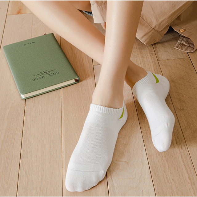 New Spring Summer Cotton Socks Pure Cotton Mesh Breathable Invisible Female Invisible Socks Low Help Light Mouth Socks Female Short Stocking Socks Japan Thin