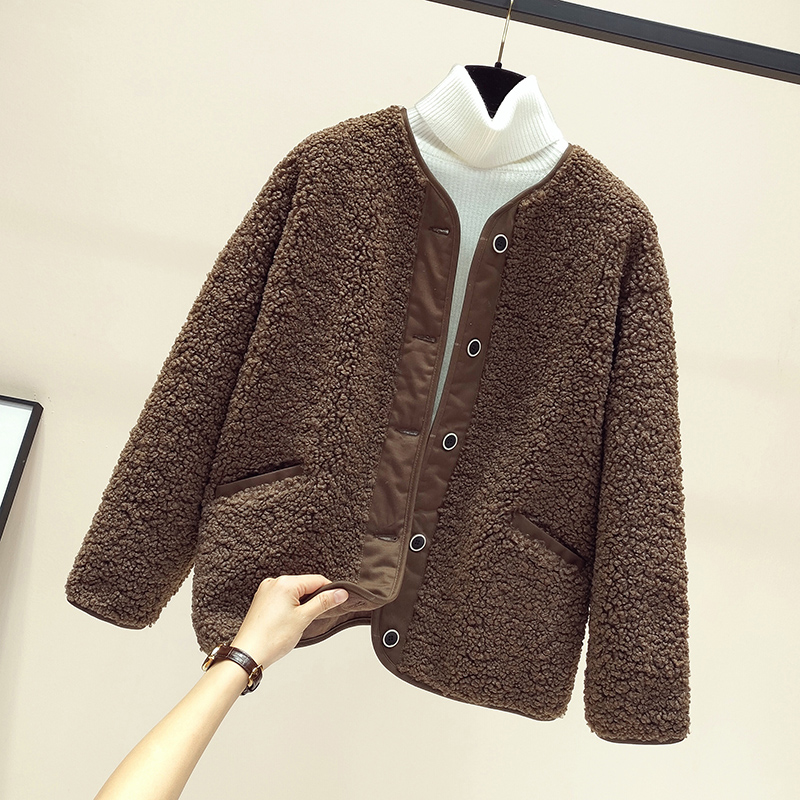 Lamb wool coat female short section 2021 autumn winter new Korean version loose small balsamic wind coat fashion grain suede blouse