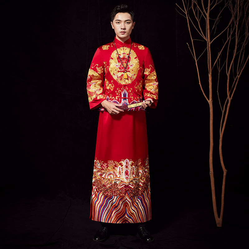 The men's fashion show and the new Lang 2022 new wedding gown The men's retro Chinese style show Wo Lung Feng hung on the show