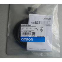 RFQ Japan Omron OMRON PV Sensor E3Z-B62 New Original Loaded Spot Bargaining