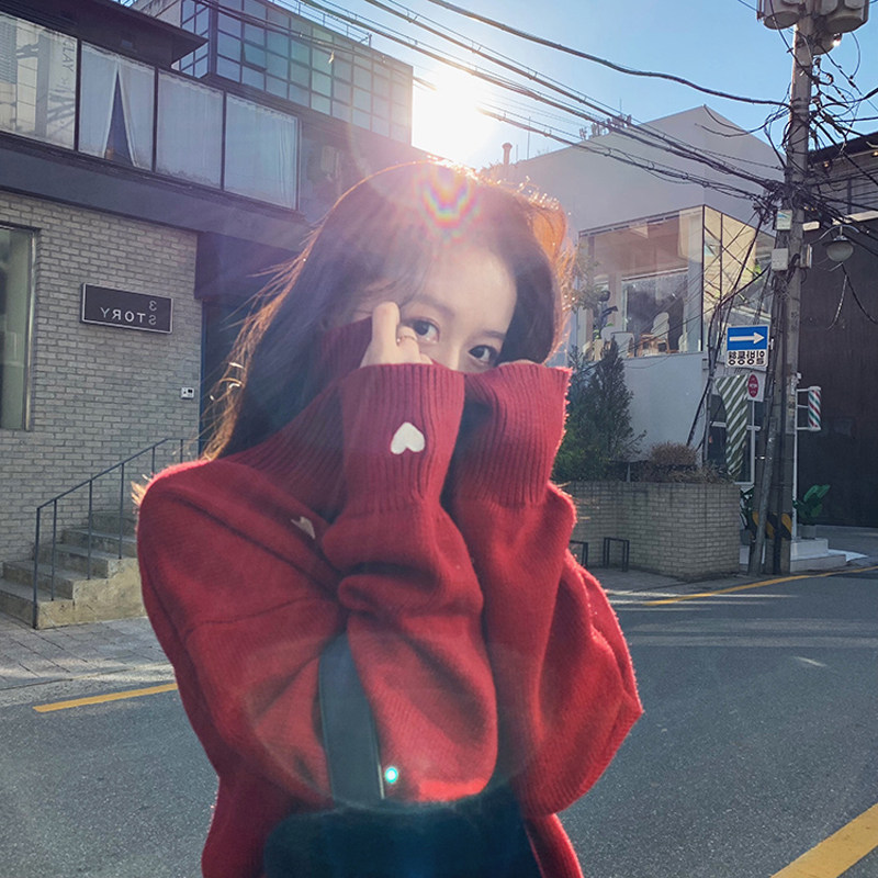 2019 new black medium and long version of the high collar Christmas red sweater women loose outside wear autumn and winter thickened lazy wind base