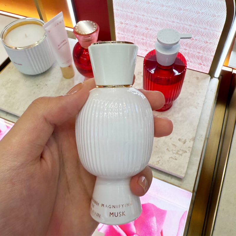 Milk-Scented Ceiling Bvlgari Joyful Ceremony Essence Series Perfume Musk Sandalwood Rose