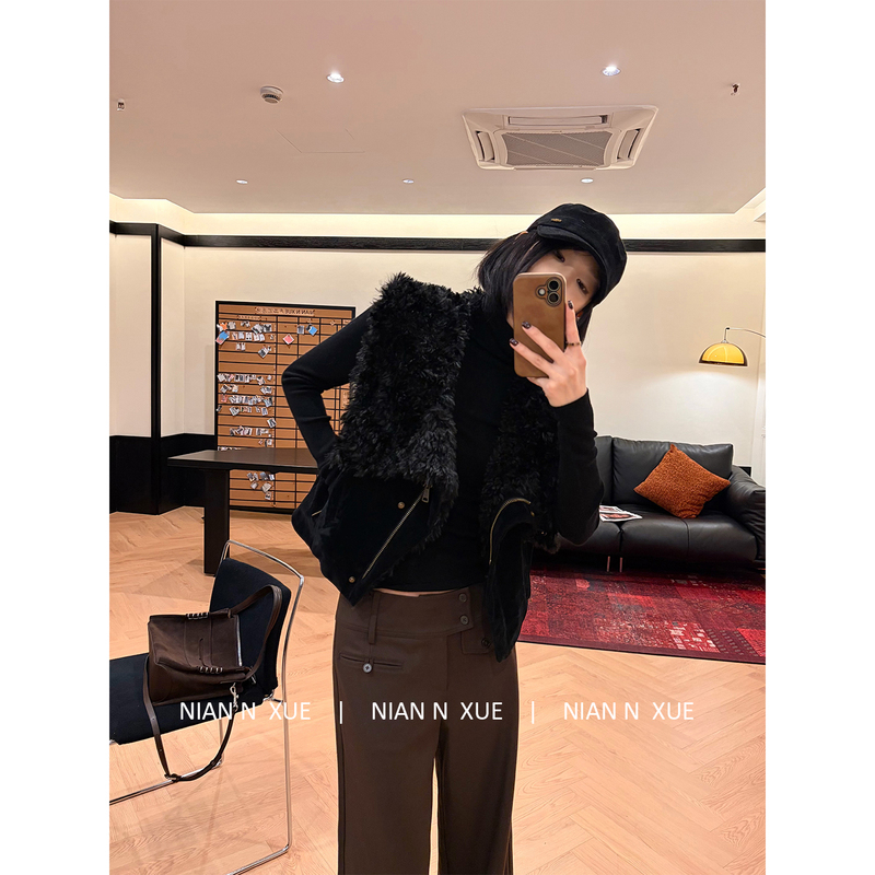 Nian N Xue Wilderness Vest Vintage Large Fur Collar Sleeveless Casual Style Jacket Black Short Coat for Women