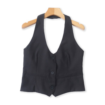 Halterneck ເປີດກັບຄືນໄປບ່ອນ stacked suit vest